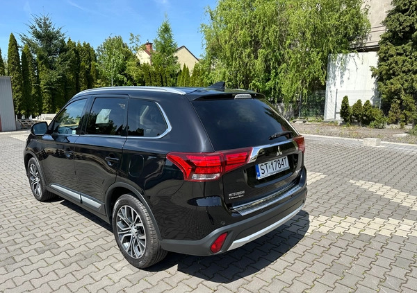 Mitsubishi Outlander cena 84900 przebieg: 100995, rok produkcji 2016 z Tychy małe 46